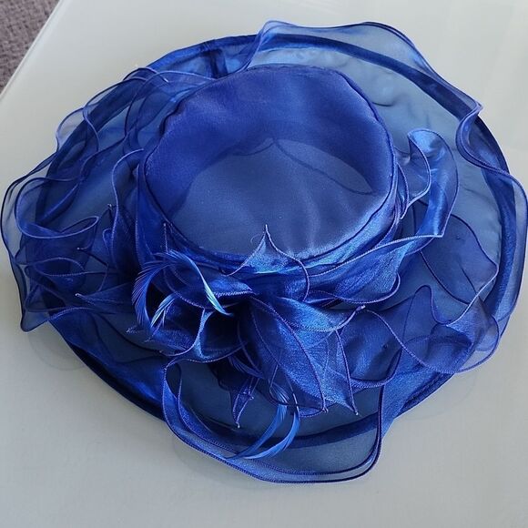 Fanny Iredescent Hat - Picture 7 of 7